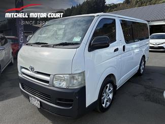 2005 Toyota HiAce